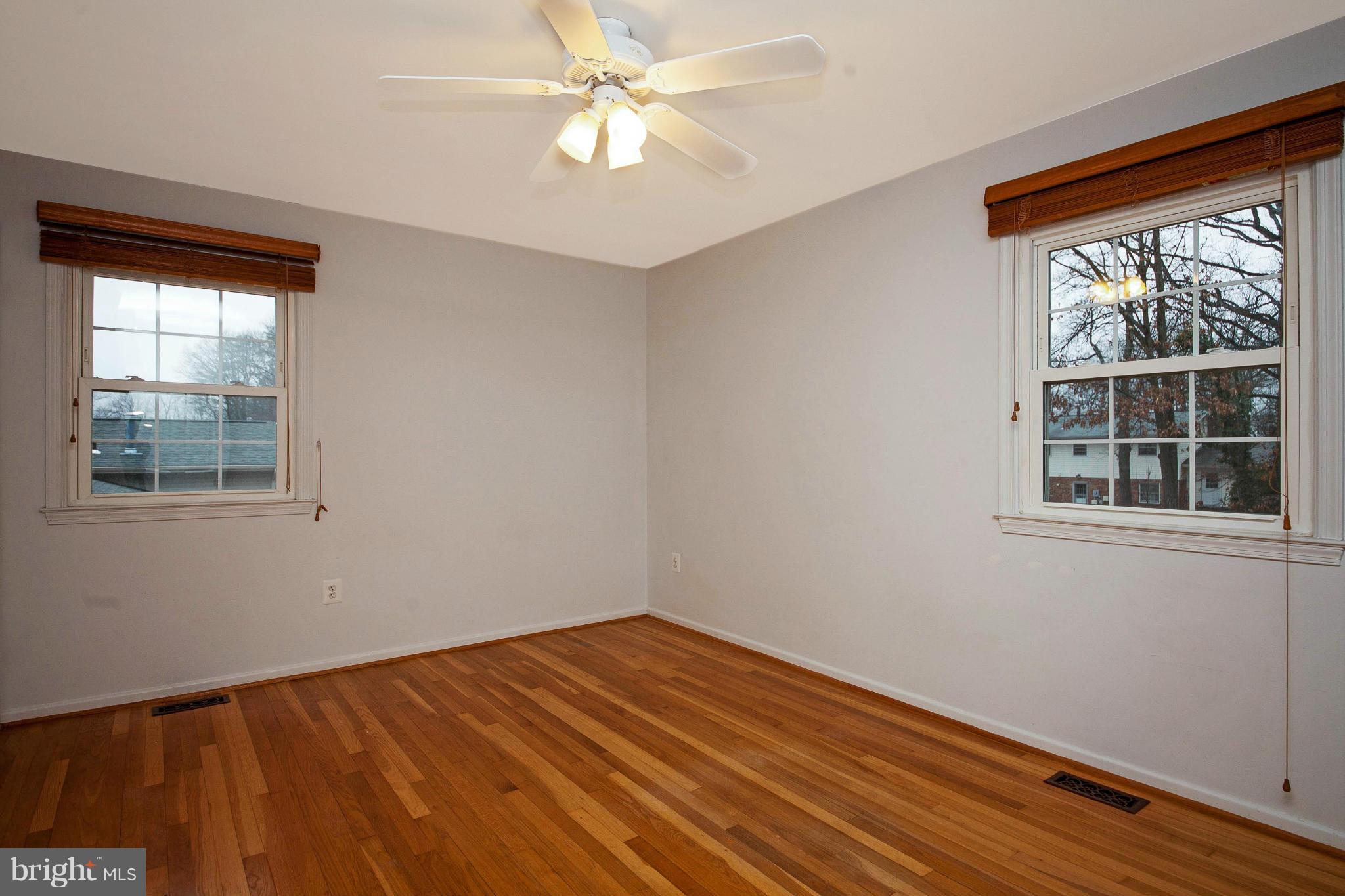 1934 Byrd Road Vienna, VA 22182 - Photo 24 of 30 Bedroom (Master)