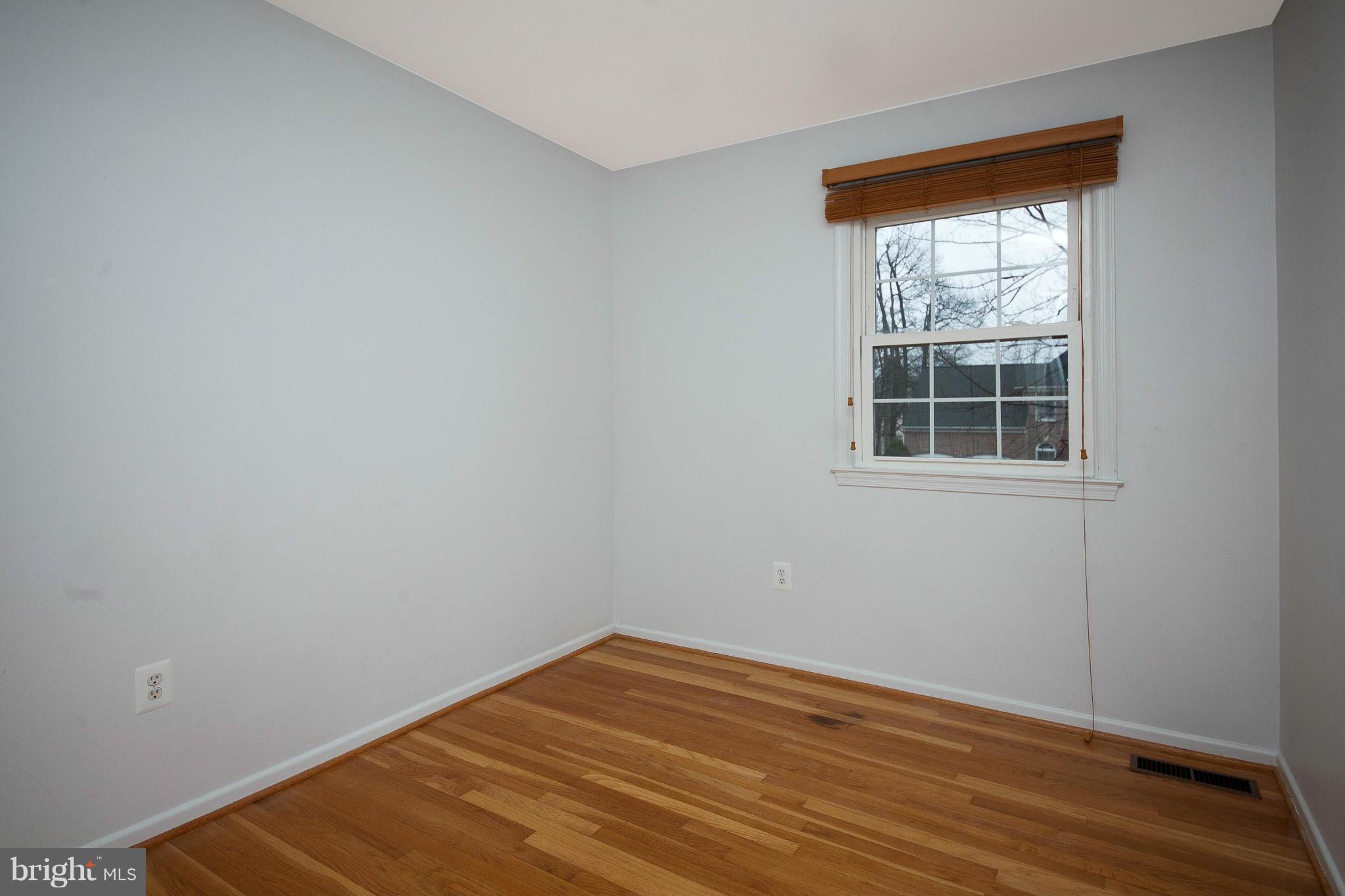 1934 Byrd Road Vienna, VA 22182 - Photo 28 of 30 Bedroom