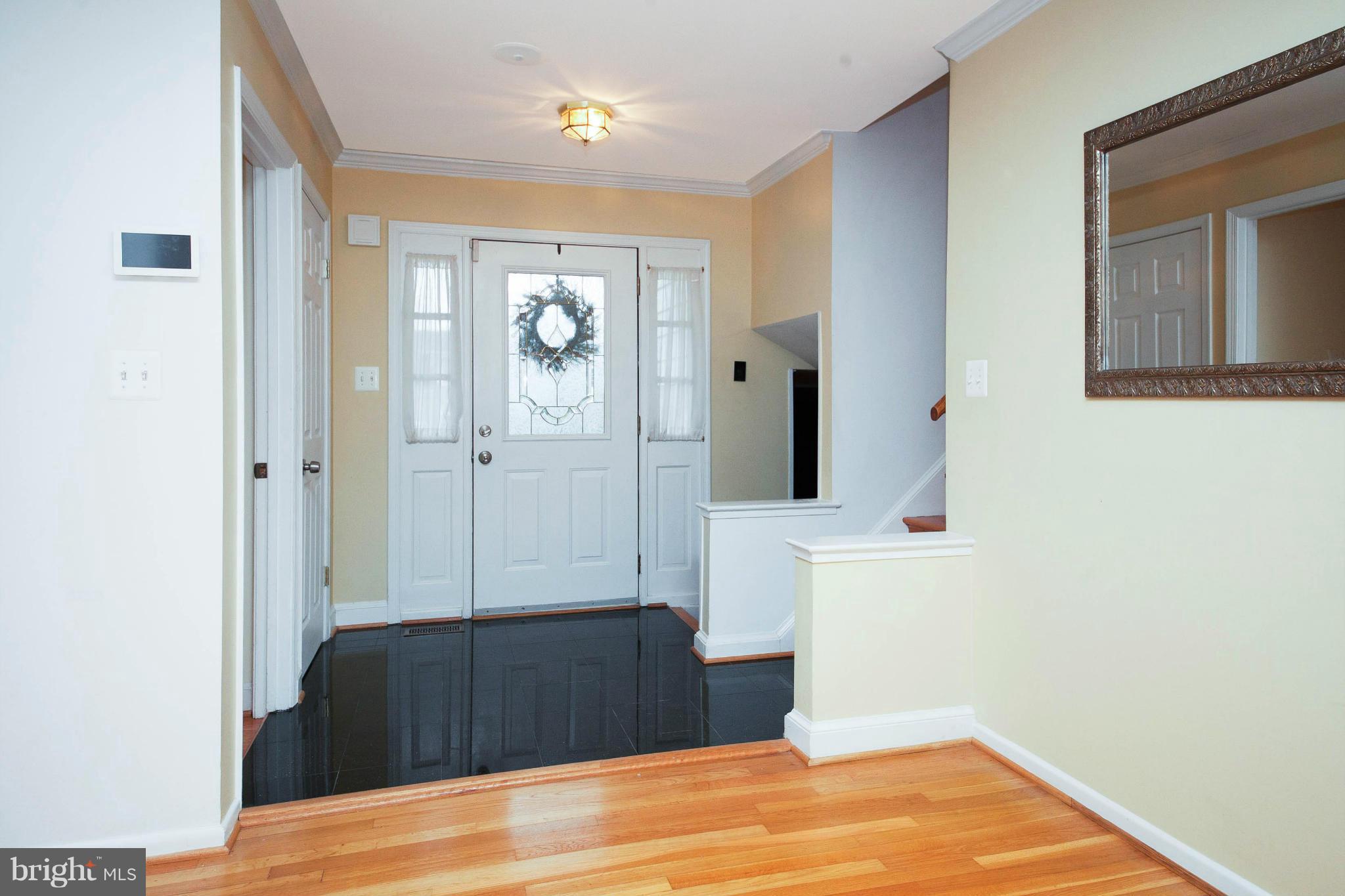 1934 Byrd Road Vienna, VA 22182 - Photo 4 of 30 Interior (General)