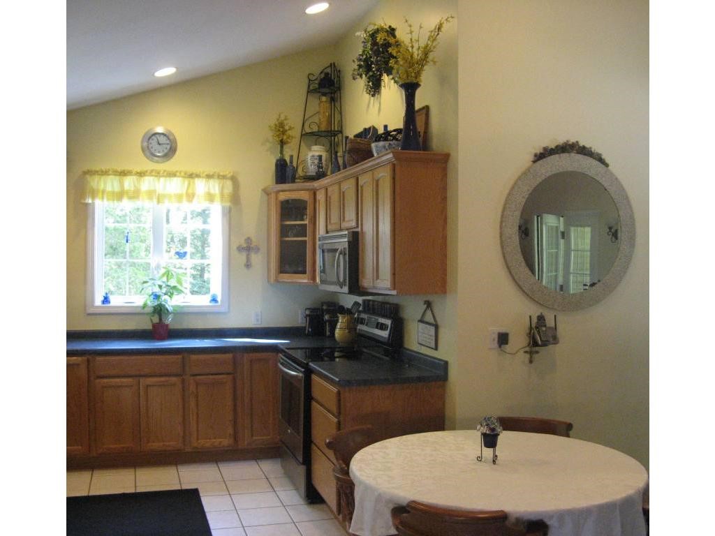 44 Bennett Road Durham, NH 03824 - Photo 6 of 23