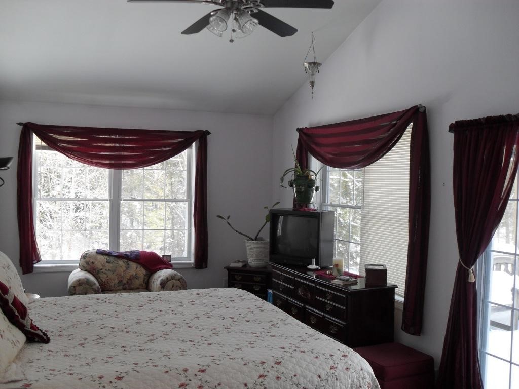 44 Bennett Road Durham, NH 03824 - Photo 10 of 23