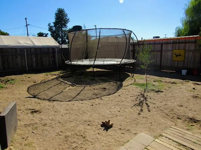 $350,000 | 166 Stanislaus Avenue, Oakdale, CA 95361