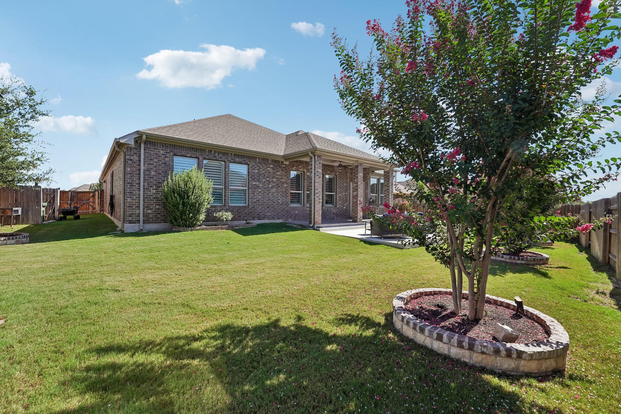 2424 Costera Street Leander, TX 78641 - Photo 37 of 39