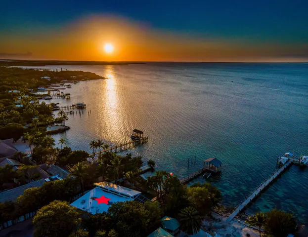 $3,800,000 | 87950 Overseas Highway, Islamorada, FL 33036