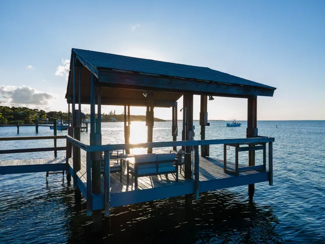 $3,800,000 | 87950 Overseas Highway, Islamorada, FL 33036