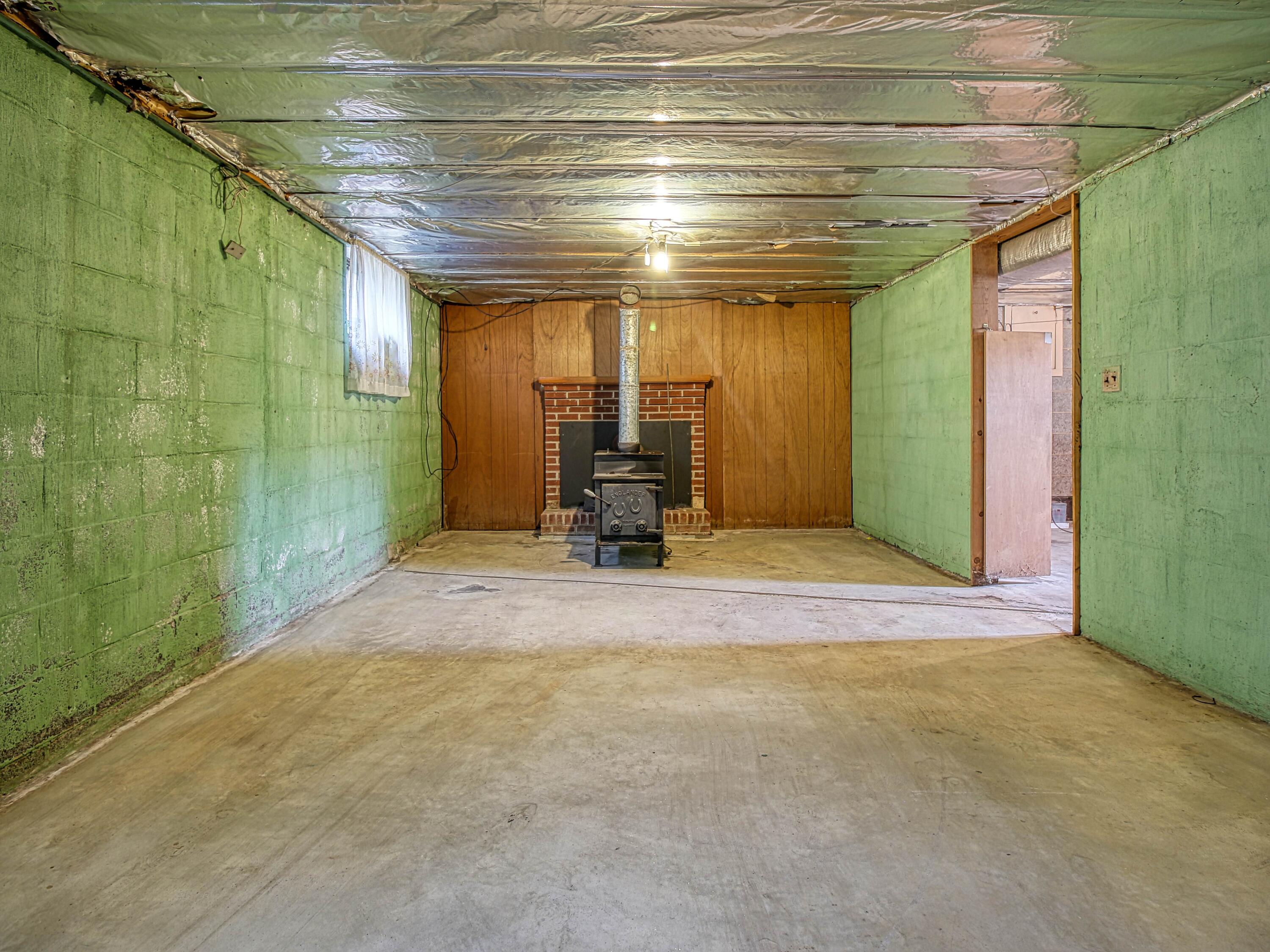 3191 Wards Road Altavista, VA 24517 - Photo 23 of 44 IMG_6649_hdr