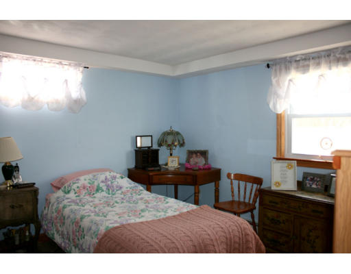 14 Oxbow Road Wayland, MA 01778 - Photo 20 of 24