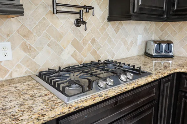 $3,900 | 9338 Taylor Cliff Lane, Cypress, TX 77433