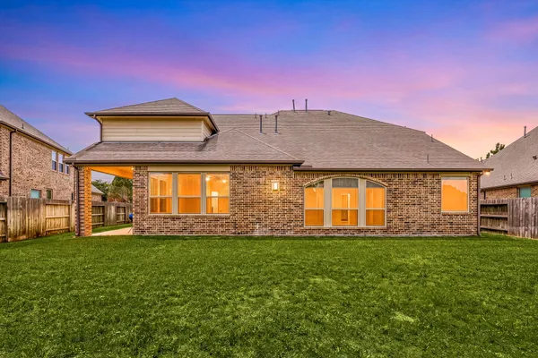 $3,900 | 9338 Taylor Cliff Lane, Cypress, TX 77433