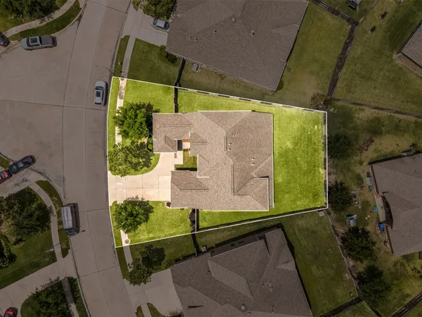$3,900 | 9338 Taylor Cliff Lane, Cypress, TX 77433