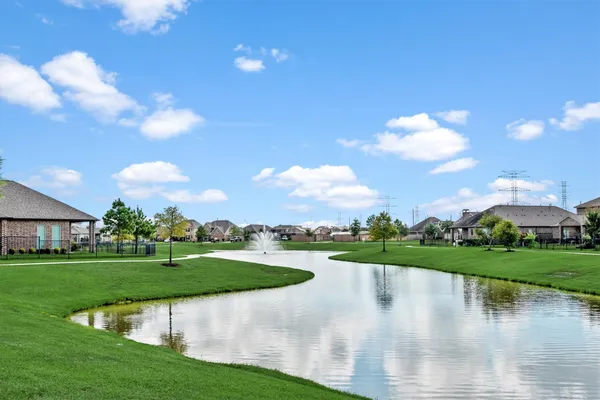 $3,900 | 9338 Taylor Cliff Lane, Cypress, TX 77433