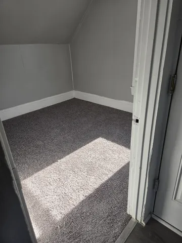 $2,500 | 167 Spruce Street, Unit 3, Manchester, NH 03103