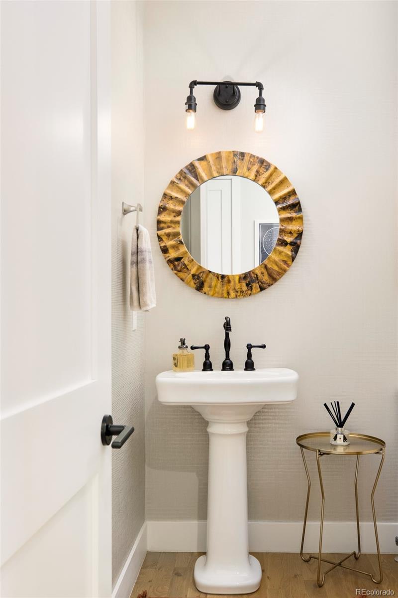 7160 West 32nd Place Wheat Ridge, CO 80033 - Photo 12 of 37