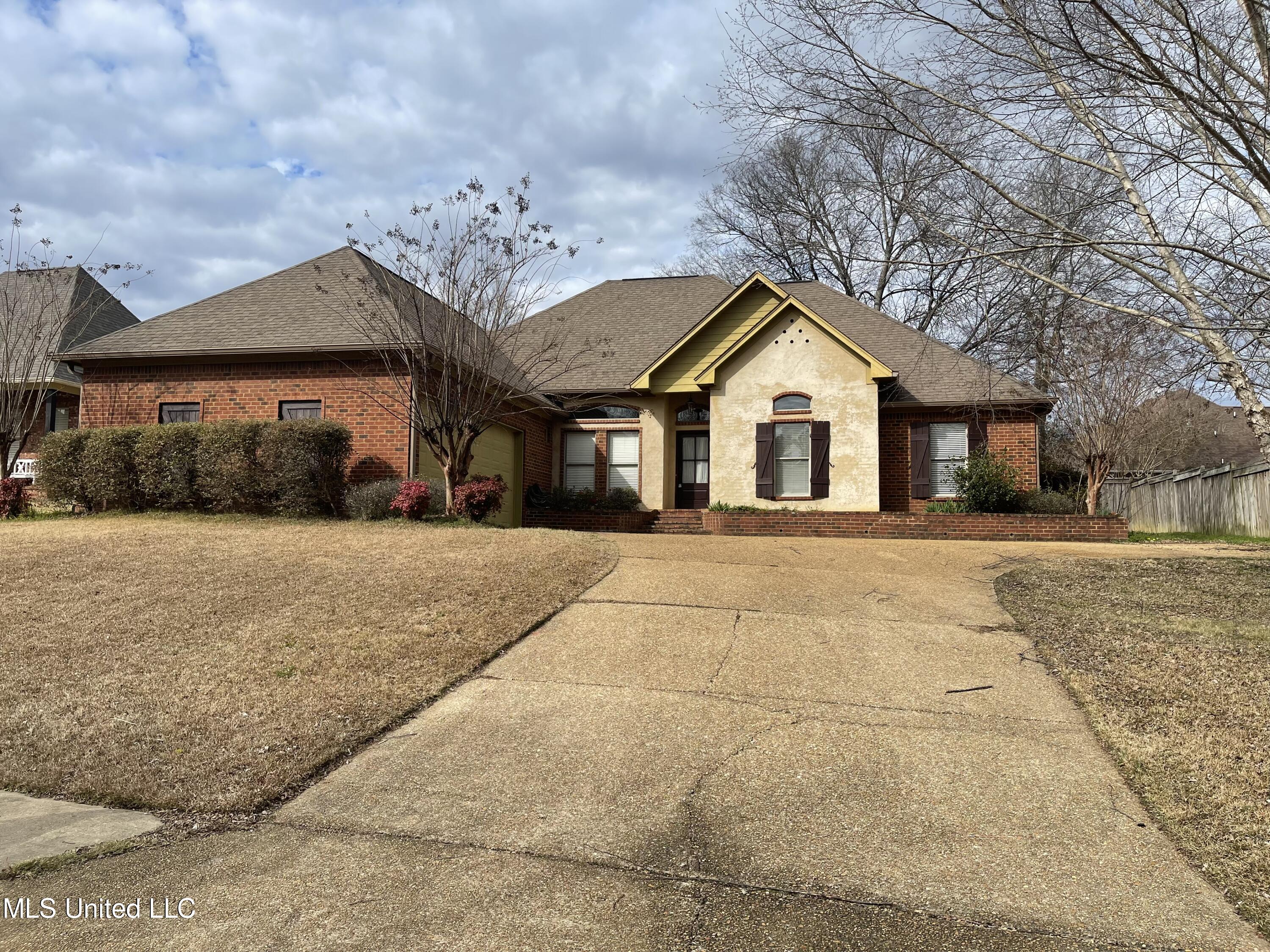 103 Hallmark Place Madison, MS 39110 - Photo 1 of 15 103 Hallmark (16)