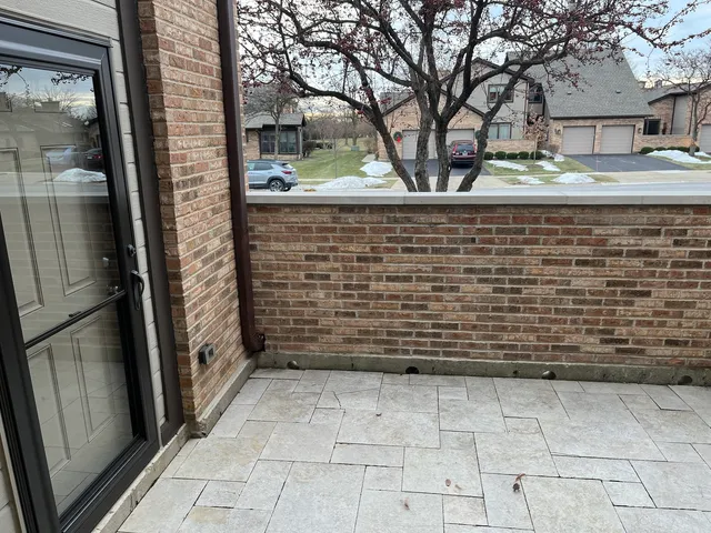 $475,000 | 1742 Pebble Beach Drive, Hoffman Estates, IL 60169