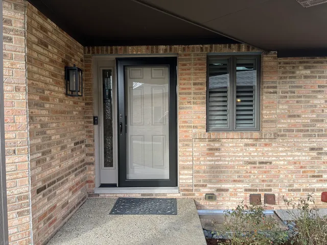$475,000 | 1742 Pebble Beach Drive, Hoffman Estates, IL 60169