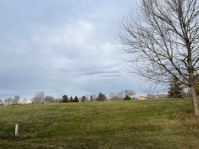 $475,000 | 1742 Pebble Beach Drive, Hoffman Estates, IL 60169