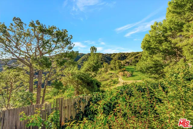 $13,950 | 16608 Park Ln Circle, Los Angeles, CA 90049