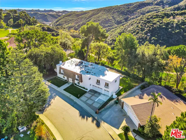 $13,950 | 16608 Park Ln Circle, Los Angeles, CA 90049