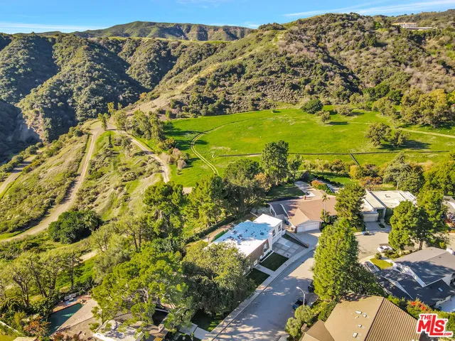 $13,950 | 16608 Park Ln Circle, Los Angeles, CA 90049