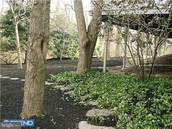 604 Scotch Road Pennington, NJ 08534 - Photo 12 of 12 View