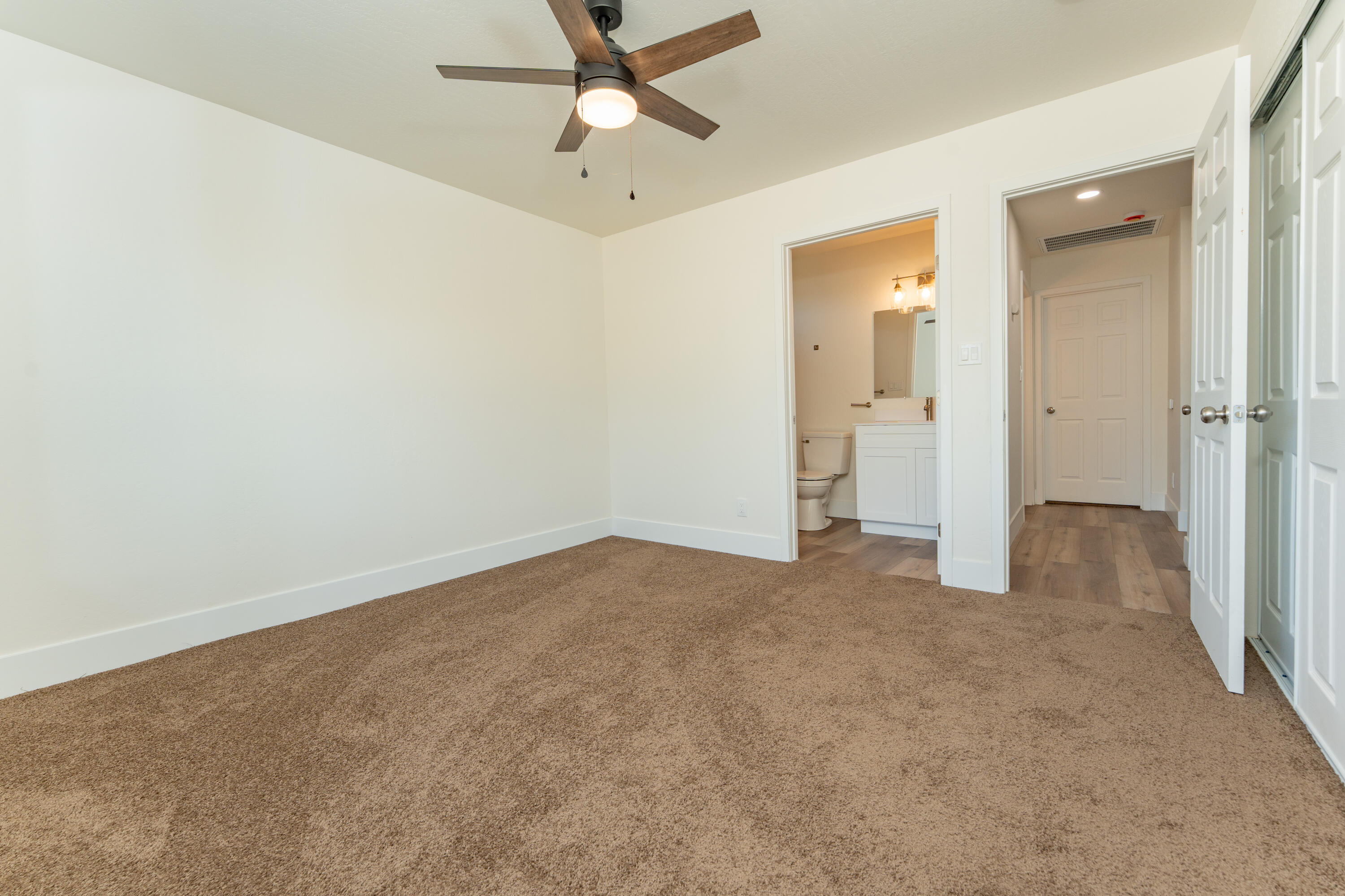 30750 Farr Road Visalia, CA 93291 - Photo 18 of 33 25