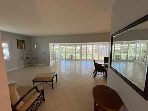 $2,195 | 5835 Tidewood Avenue, Unit 16, Sarasota, FL 34231