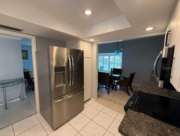 $2,195 | 5835 Tidewood Avenue, Unit 16, Sarasota, FL 34231