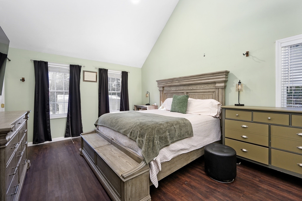 173 Main Street Mashpee, MA 02649 - Photo 15 of 40