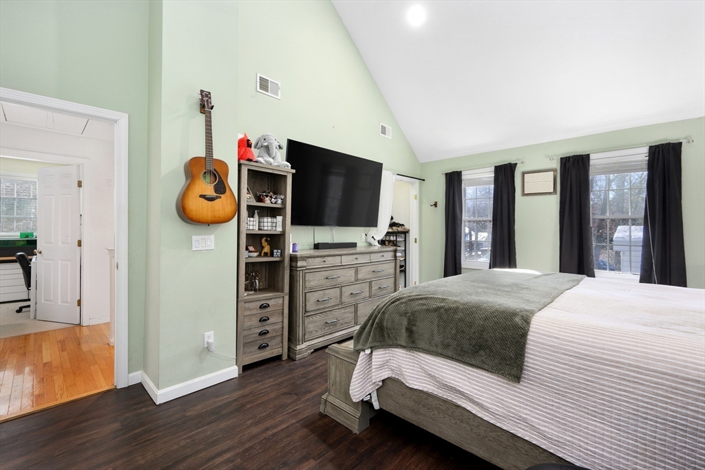 173 Main Street Mashpee, MA 02649 - Photo 16 of 40