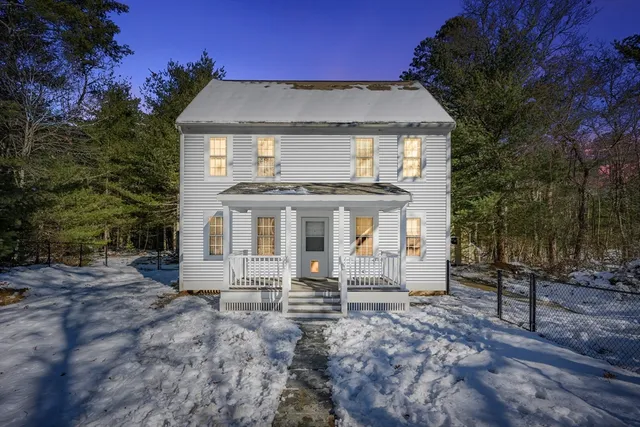 $610,000 | 173 Main Street, Mashpee, MA 02649