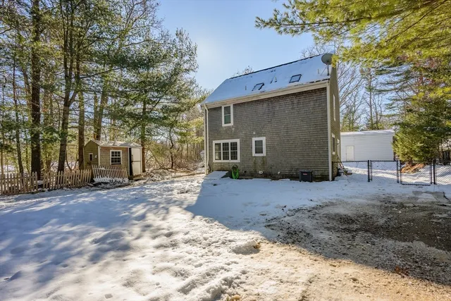 $610,000 | 173 Main Street, Mashpee, MA 02649