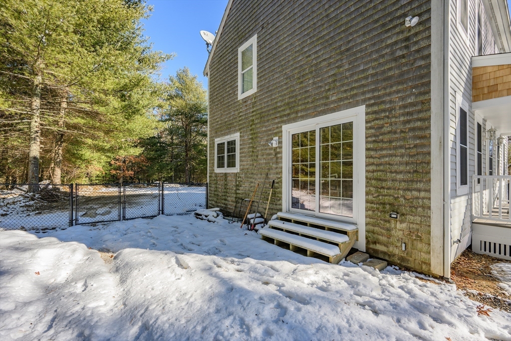 173 Main Street Mashpee, MA 02649 - Photo 26 of 40