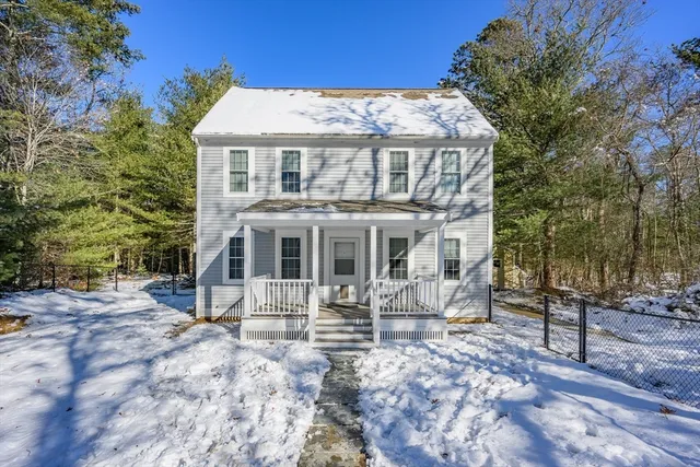 $610,000 | 173 Main Street, Mashpee, MA 02649