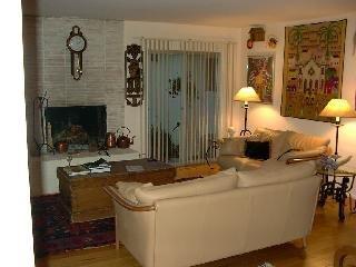 501 Heather Way San Rafael, CA 94903 - Photo 1 of 4 a view of living room with furniture and wooden floor