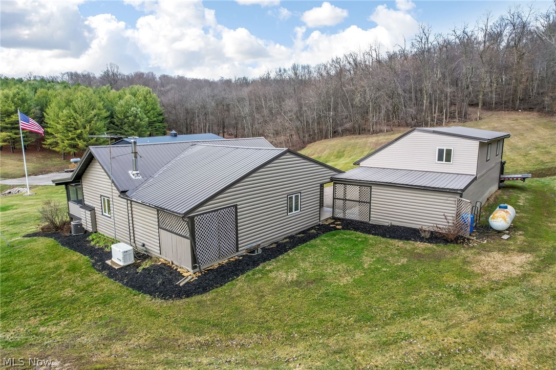 9273 Mulberry Road Mount Perry, OH 43760 - Photo 17 of 49