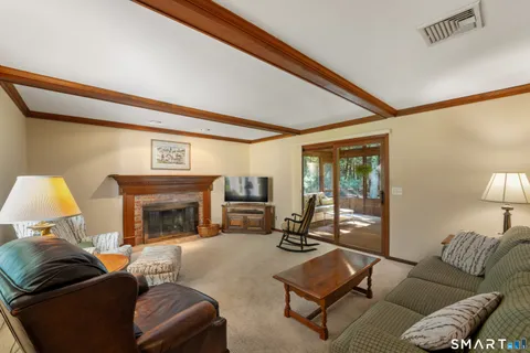 $650,000 | 297 North Poverty Road, Southbury, CT 06488