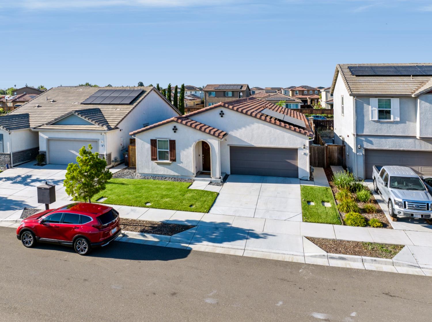 287 George Street Lathrop, CA 95330 - Photo 5 of 51