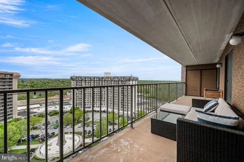 $425,000 | 11302 Valley Forge Circle, Unit 1302, King of Prussia, PA 19406
