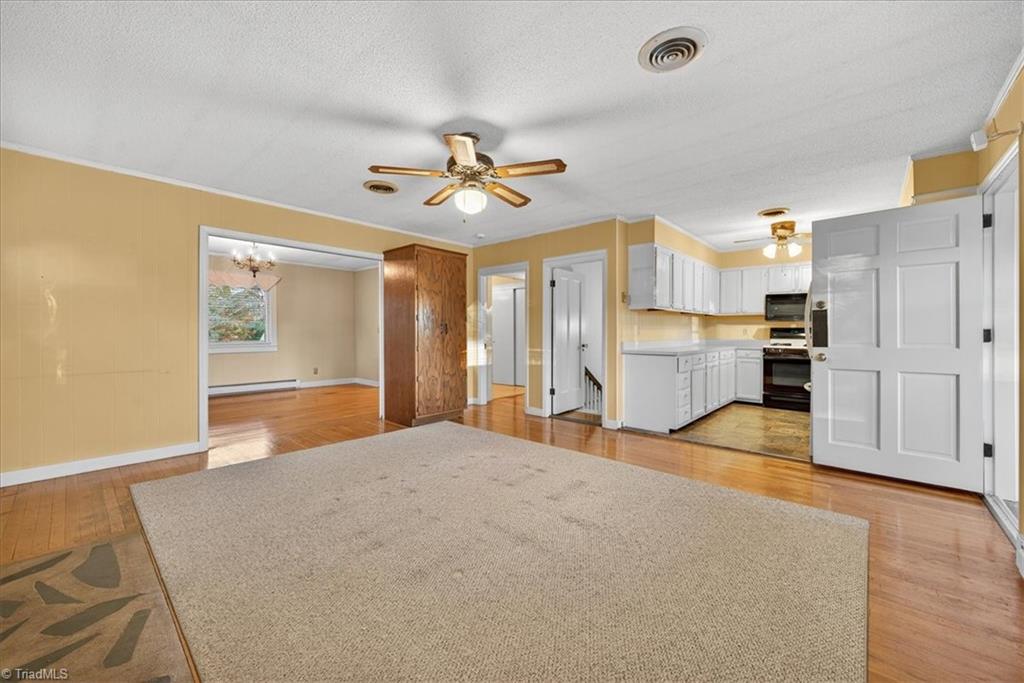 855 Lee Street Asheboro, NC 27203 - Photo 12 of 48
