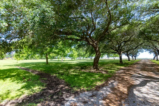 $425,000 | 2508 Northside Road, New Iberia, LA 70563