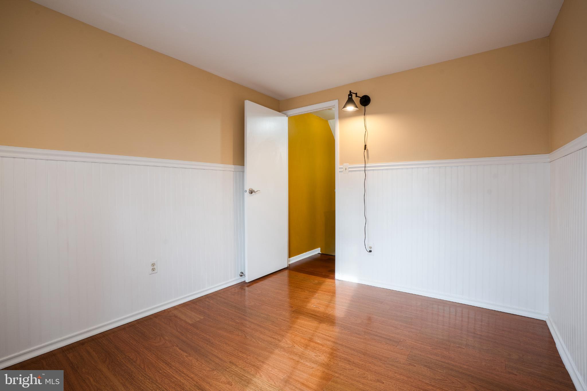 263 Riverdale Road Severna Park, MD 21146 - Photo 14 of 30 Bright, inviting space with warm tones.