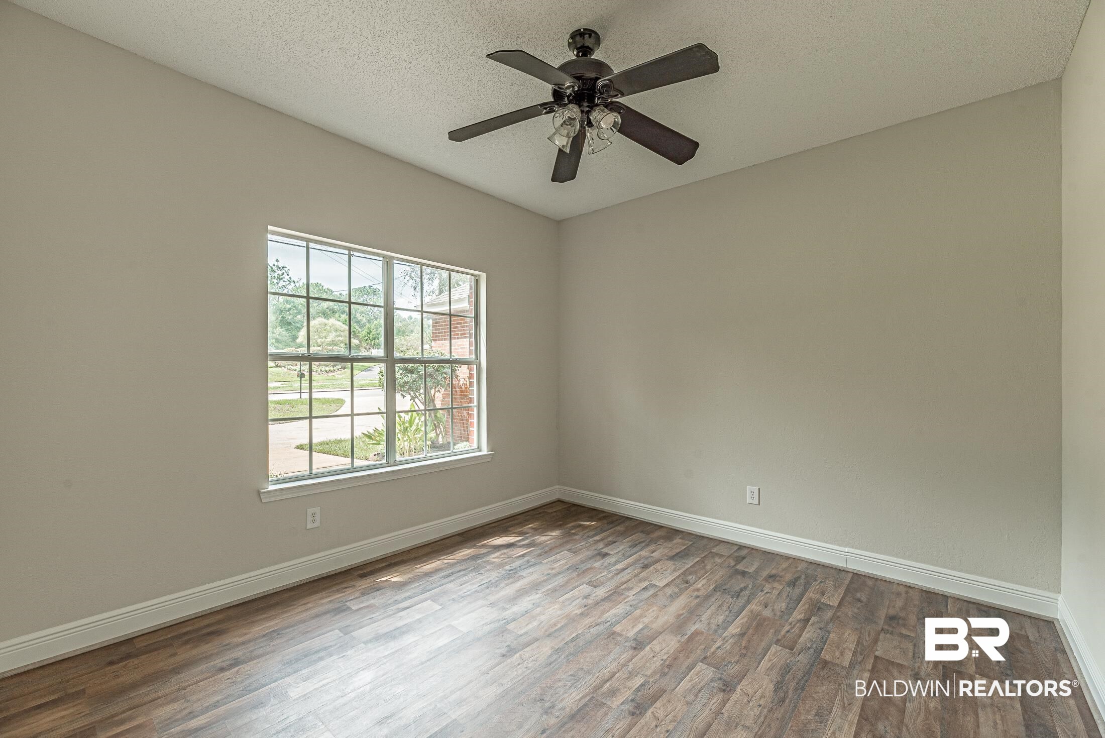 486 Ridgewood Drive Daphne, AL 36526 - Photo 29 of 33