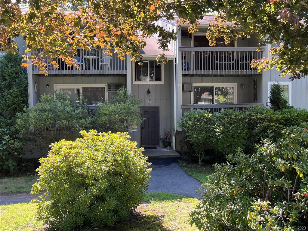 68 Buddington Road, Unit 4 Groton, CT 06340 - Photo 1 of 15