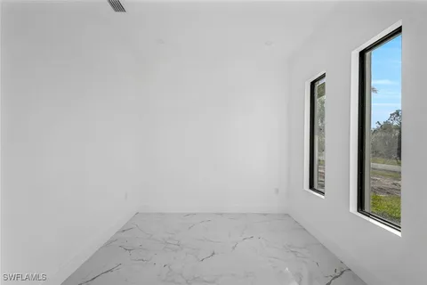 $339,900 | 4527 Northwest 36th Avenue, Cape Coral, FL 33993