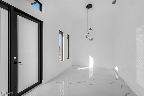 $339,900 | 4527 Northwest 36th Avenue, Cape Coral, FL 33993