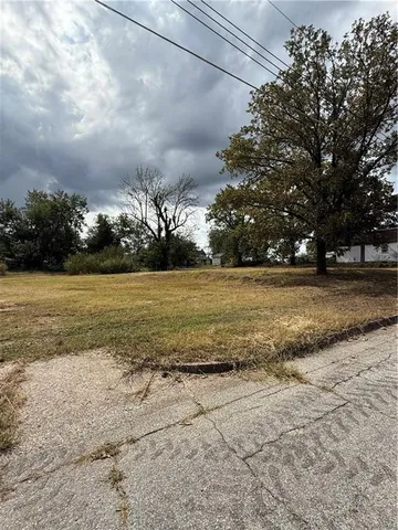 $70,000 | 930 East Wooter Street, Nevada, MO 64772