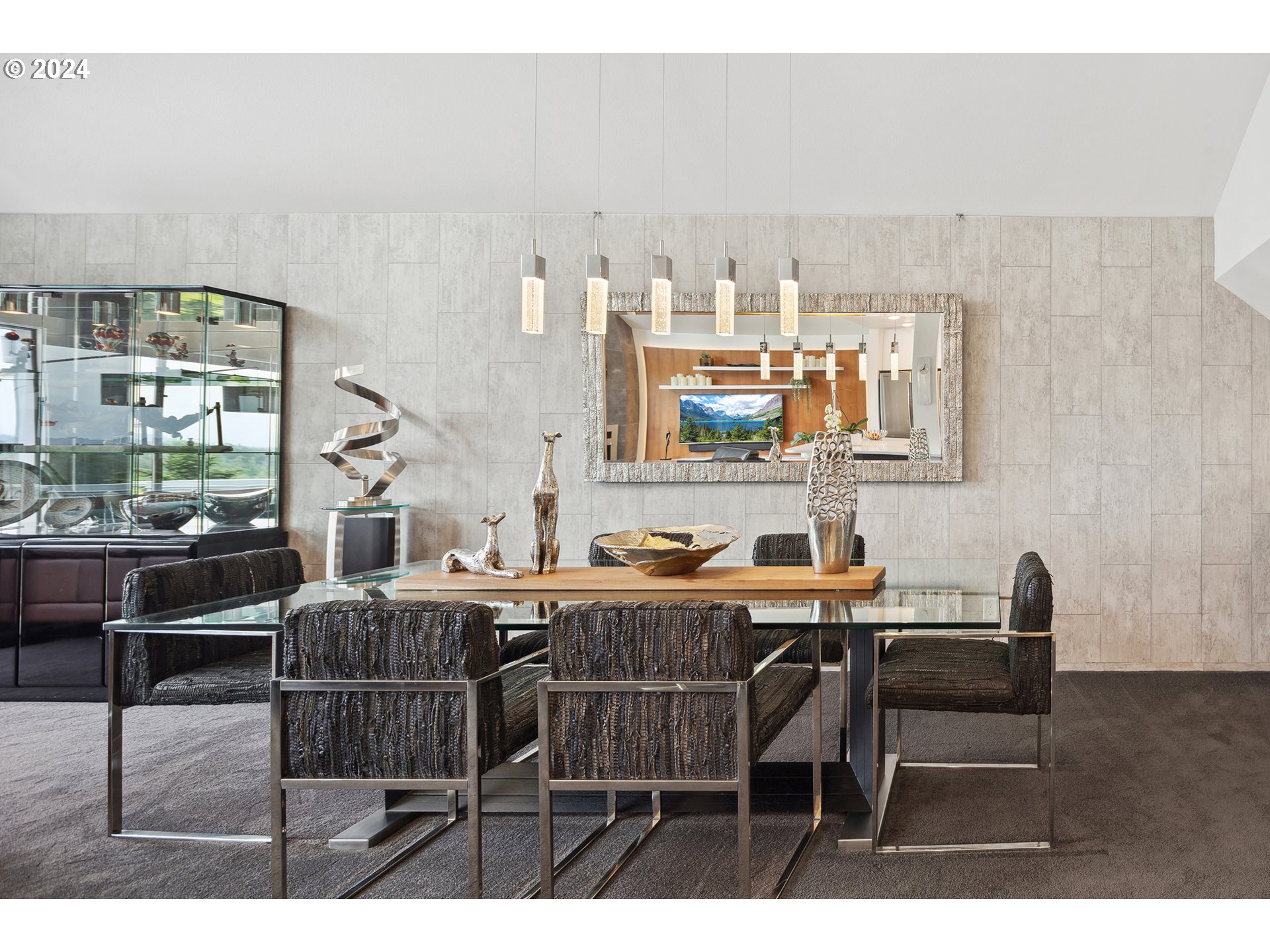 5427 Southwest View Point Terrace Portland, OR 97239 - Photo 33 of 40 a view of a dining room with furniture and wooden floor
