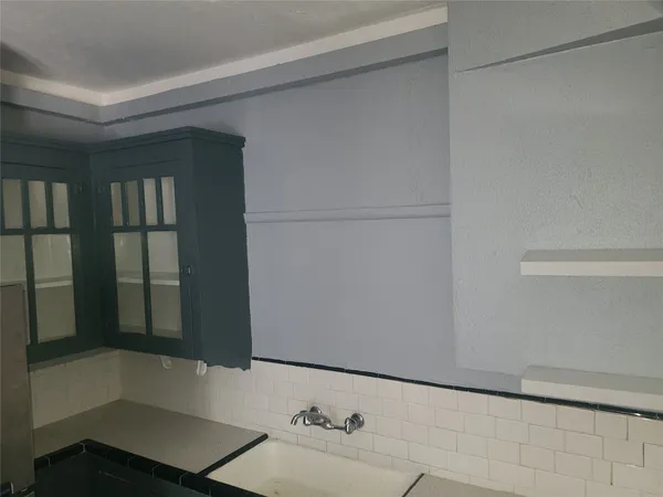 $850 | 4414 Woodside Street, Unit 10, Houston, TX 77023