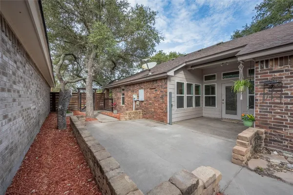 $317,000 | 151 Heron Oaks, Rockport, TX 78382